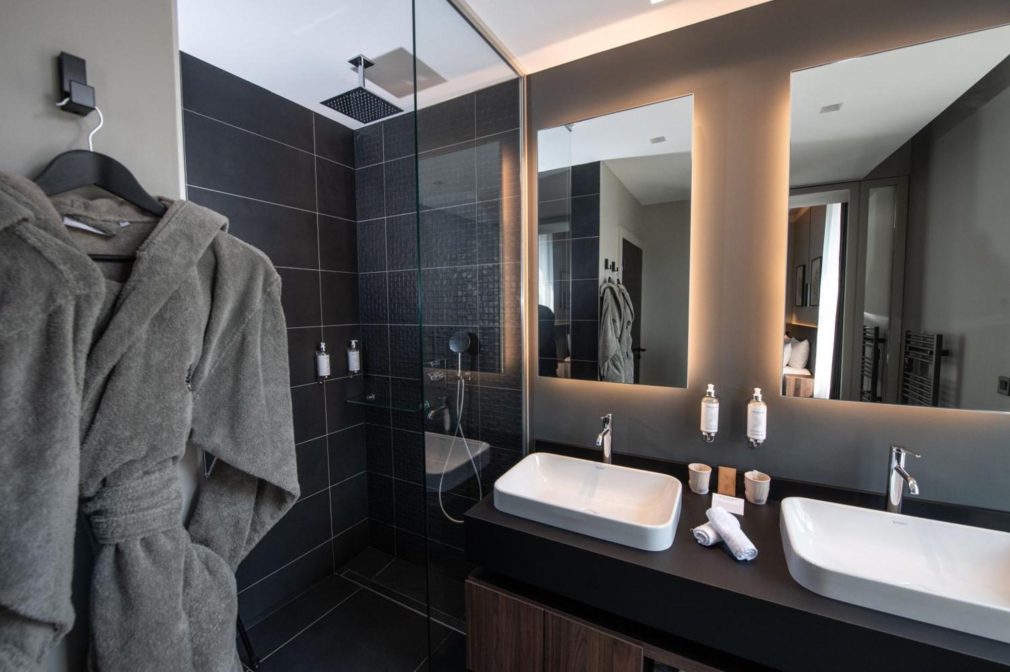 Best Western Premier Le Chapitre Hotel And Spa Remiremont Exteriér fotografie